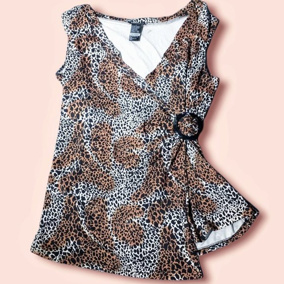 Shape-Flattering Leopard Skin Print Sleeveless Top by Lilly Collection - Picture 1 of 2